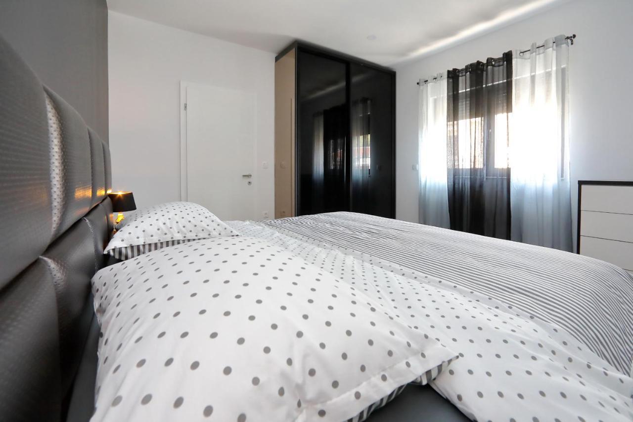 Apartmani More Bibinje Luaran gambar