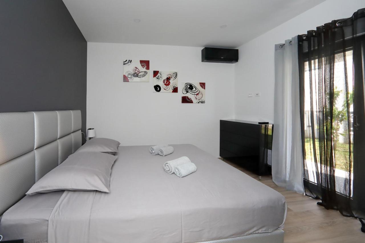 Apartmani More Bibinje Luaran gambar