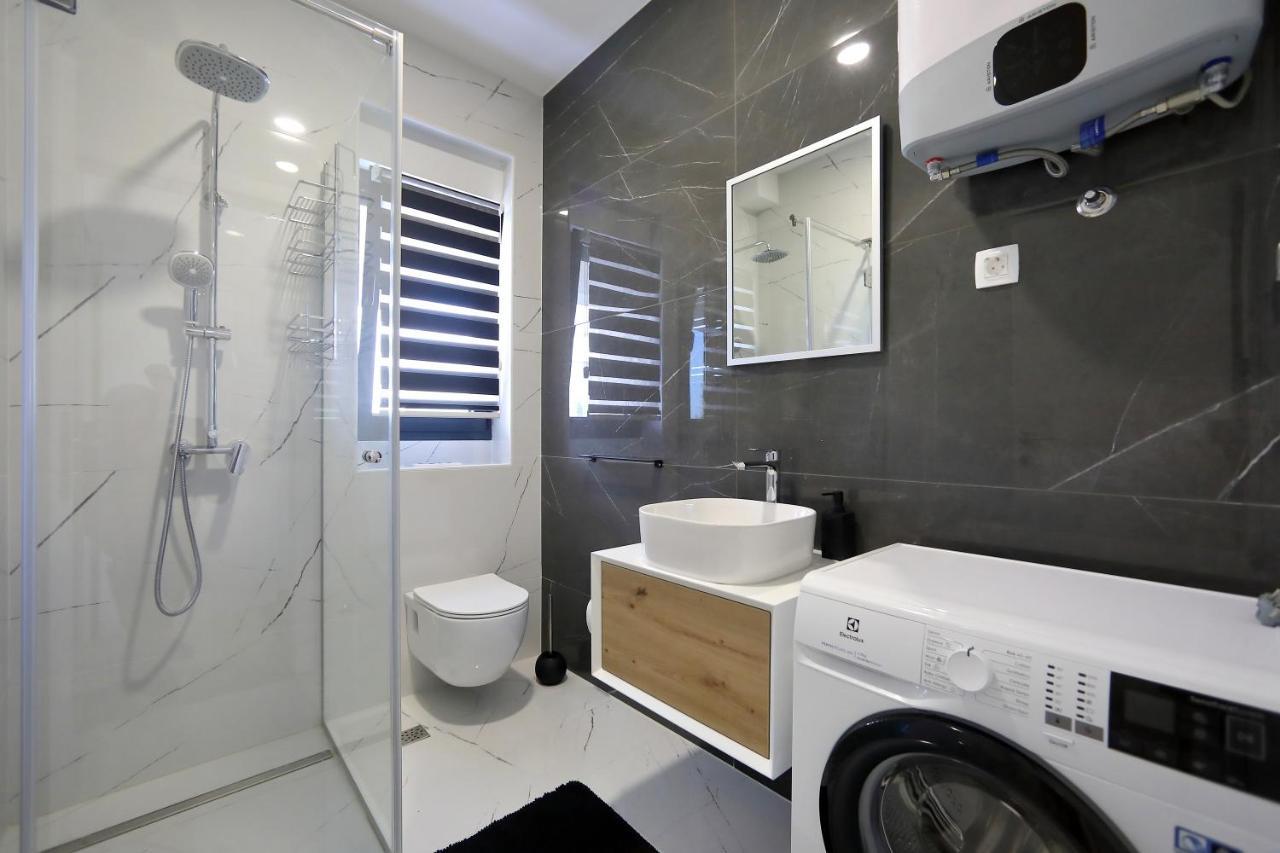 Apartmani More Bibinje Luaran gambar