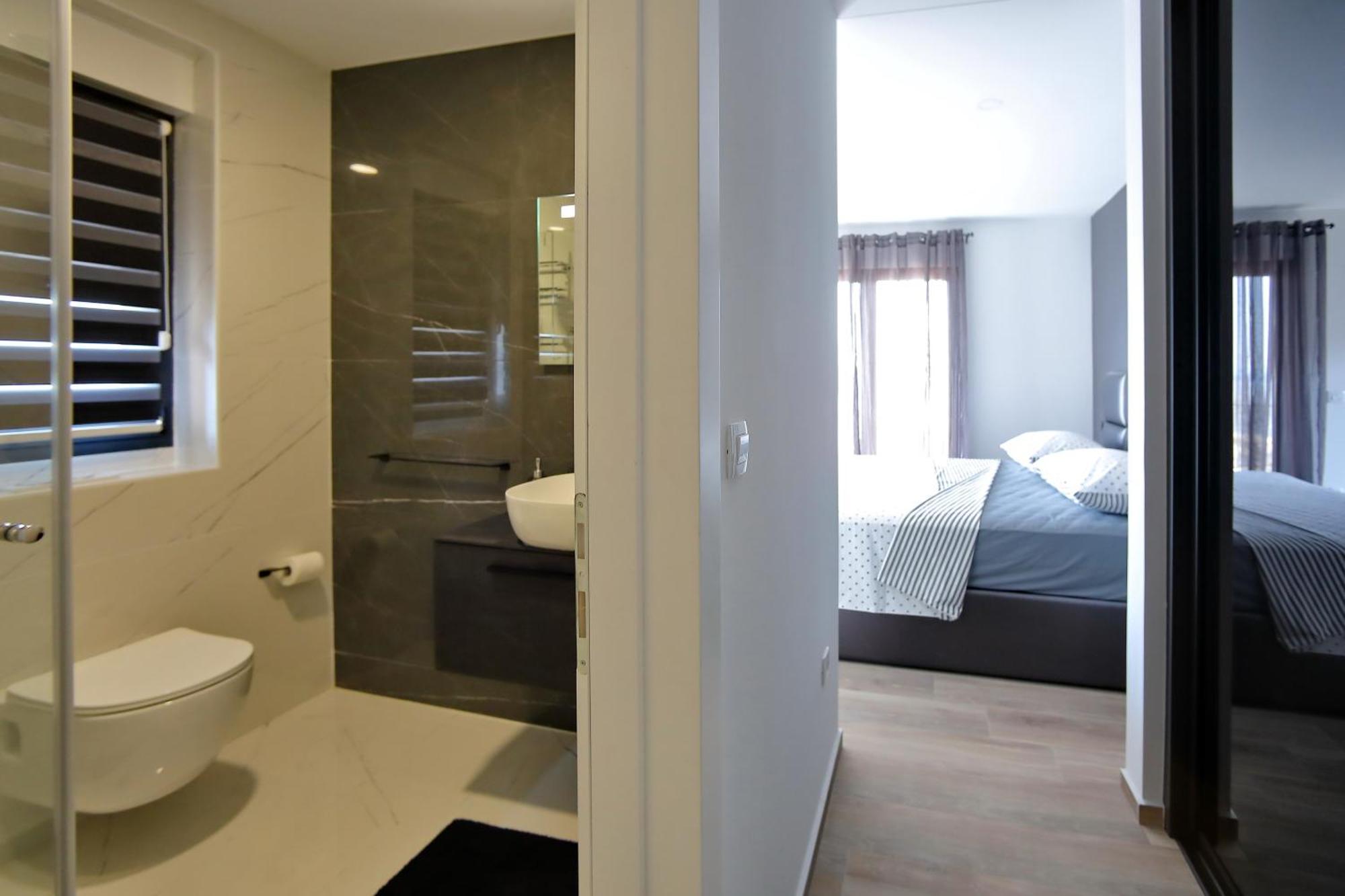 Apartmani More Bibinje Bilik gambar